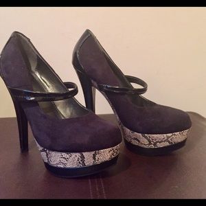 Paprika Black High Heels